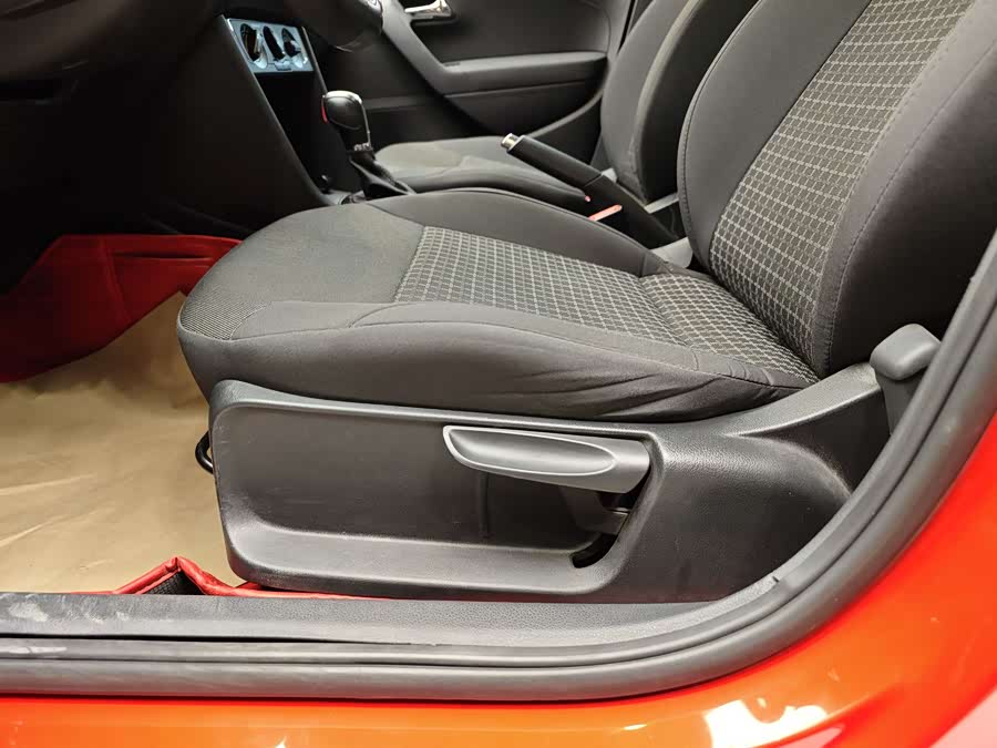 Volkswagen Polo 2018 #11 Volkswagen Polo 2018 car image #11