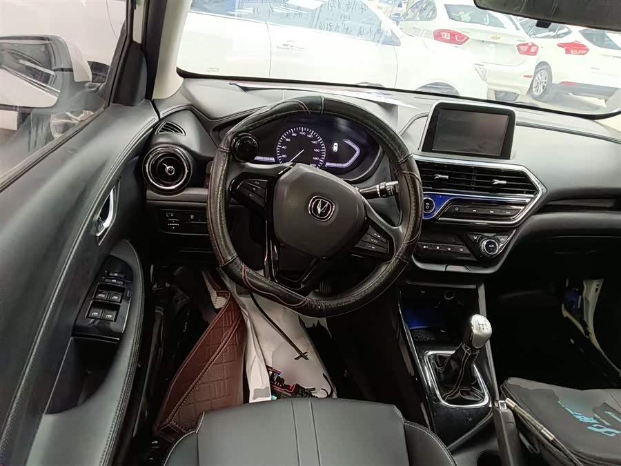 Changan Alsvin 2018 #11 Changan Alsvin 2018 car image #11