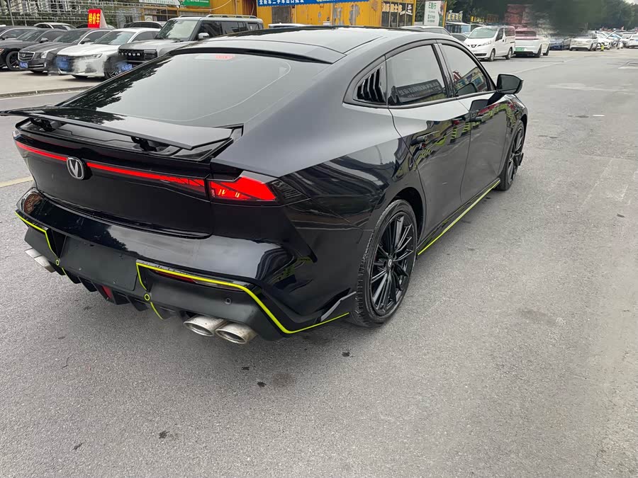 Changan UNI-V 2022 car image #11