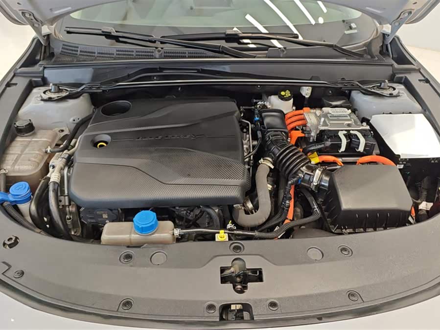 Changan UNI-V iDD 2023 car image #11