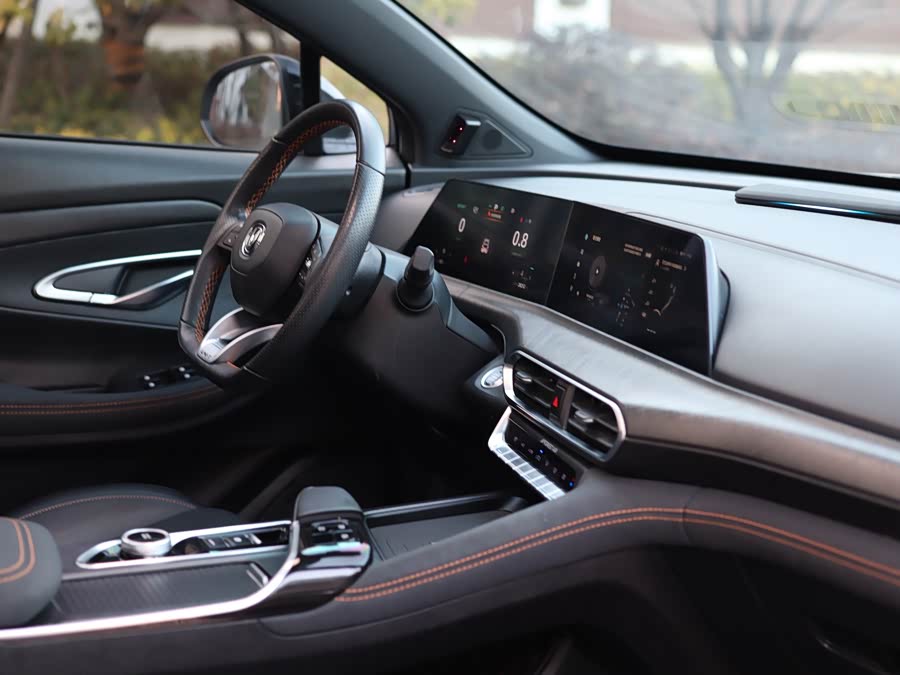 Changan UNI-T 2022 car image #11
