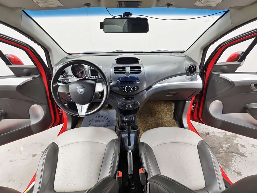 Chevrolet Spark 2011 car image #11