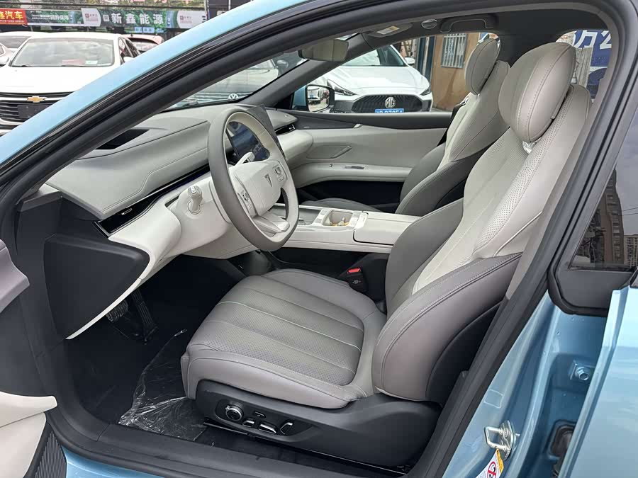 Deepal L07 2024 #11 Deepal L07 2024 immagine di auto #11