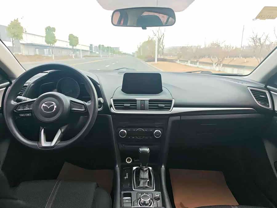 Mazda 2018 #11 Mazda 2018 car image #11