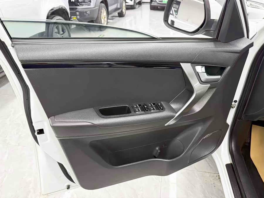 Chery Tiggo 3 2016 #11 Chery Tiggo 3 2016 car image #11