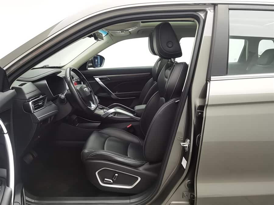 GEELY Boyue 2020 car image #11