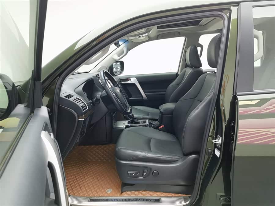 Toyota Land Cruiser Prado 2020 #11 Toyota Land Cruiser Prado 2020 car image #11