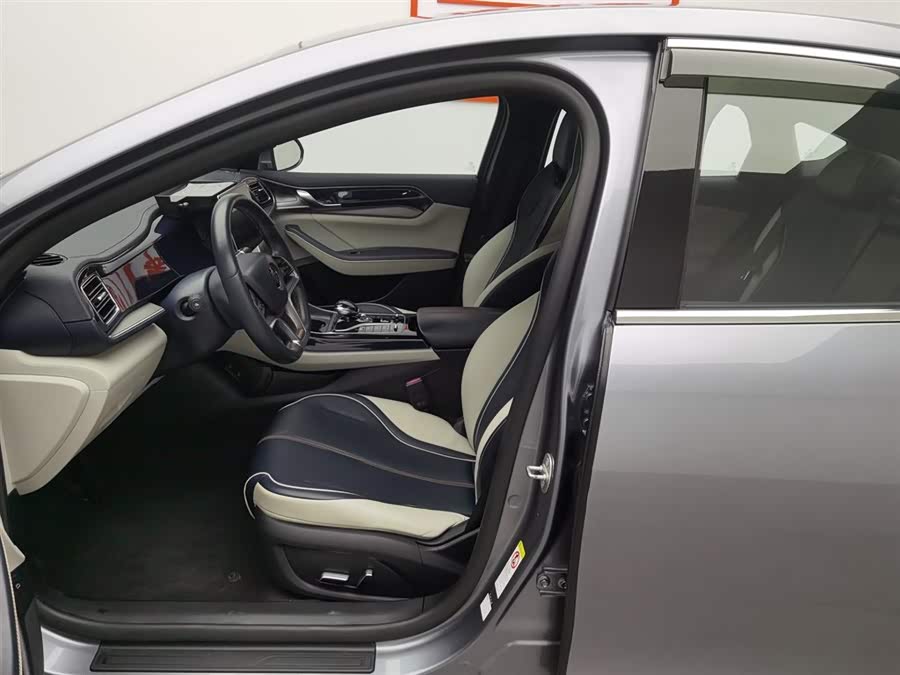 BYD Qin Plus 2022 car image #11