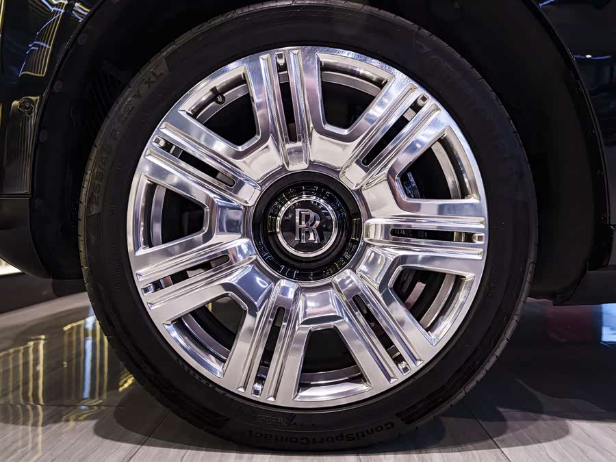 劳斯莱斯 库里南 2019 汽车图片 #11