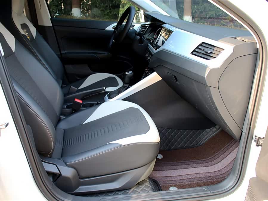 Volkswagen Polo 2021 #11 Volkswagen Polo 2021 car image #11