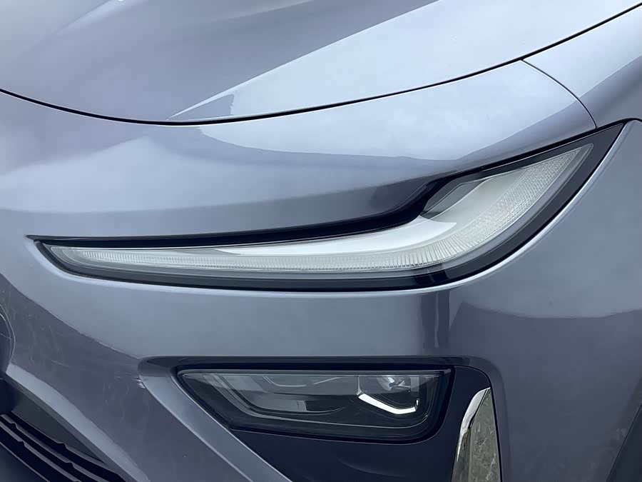 哪吒汽车 哪吒X 2024 汽车图片 #11