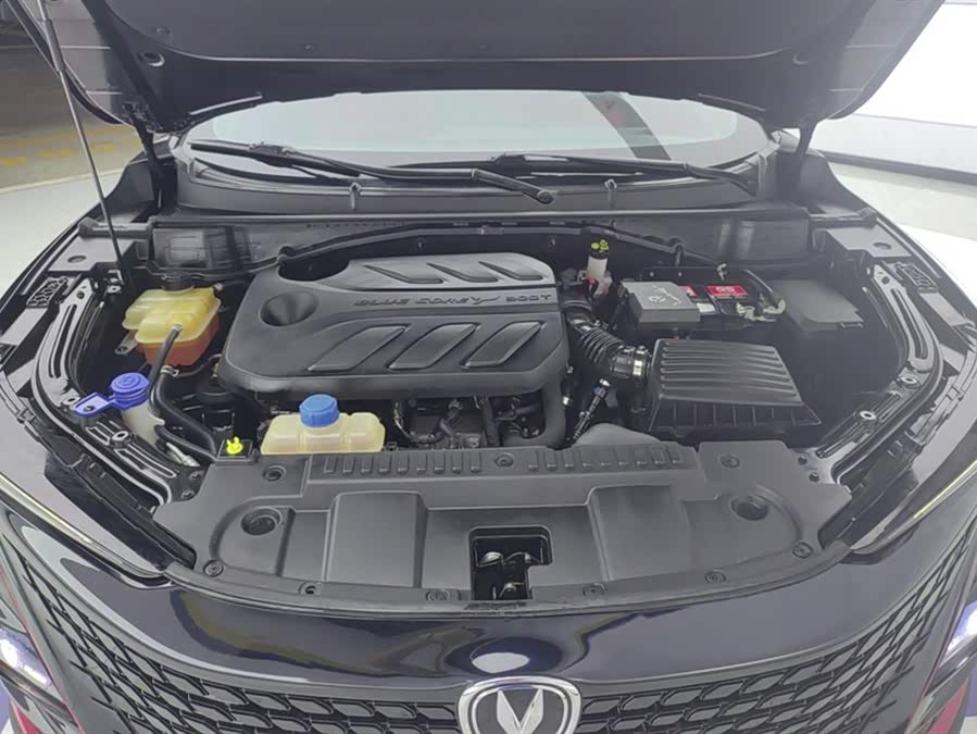 Changan UNI-T 2021 car image #11