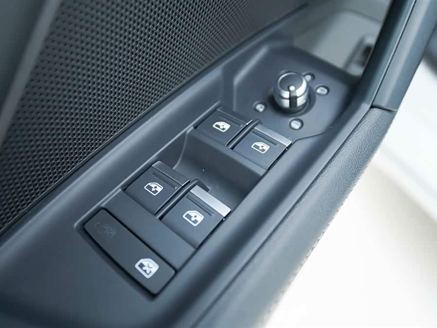 Audi A3 2024 car image #11