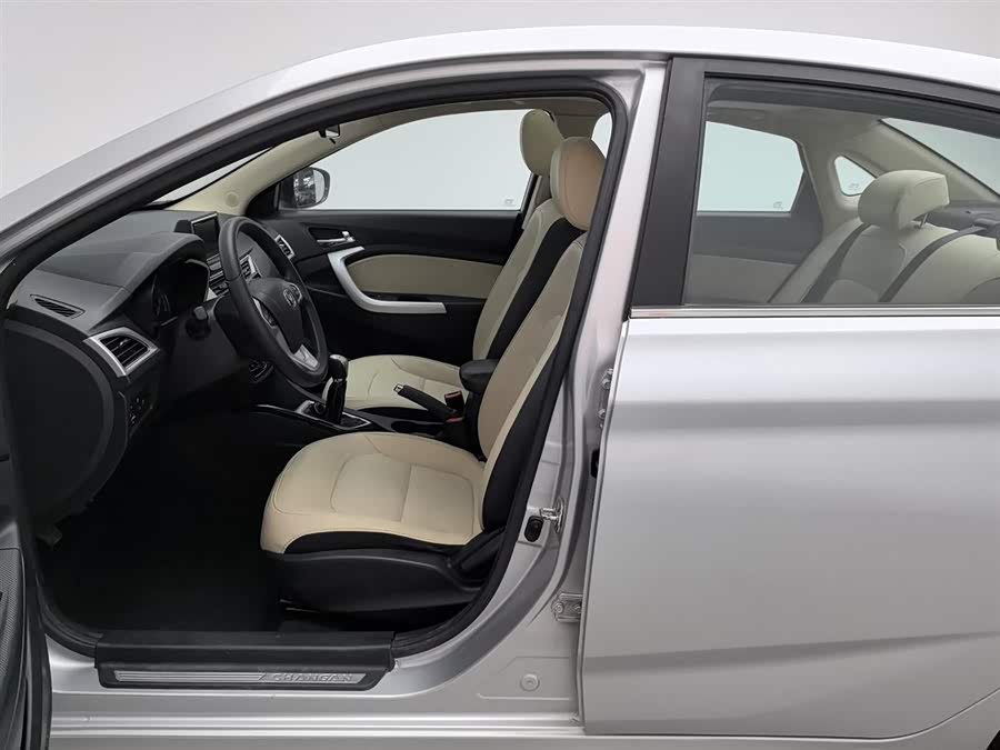 Changan Alsvin V7 2015 car image #11