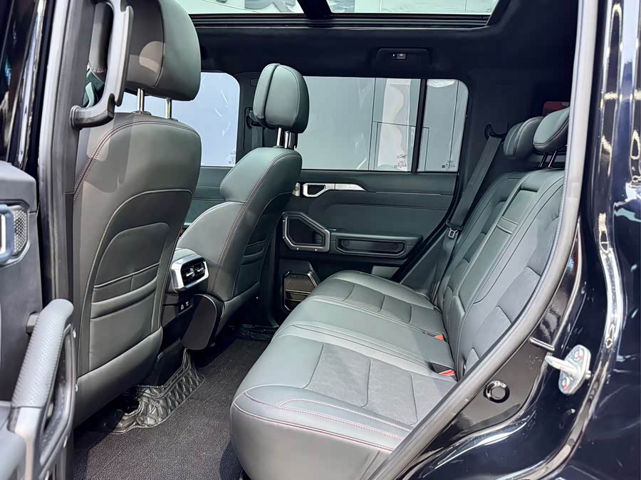 Jetour Traveller 2023 car image #11