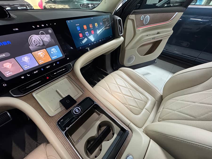 2024 car image #11