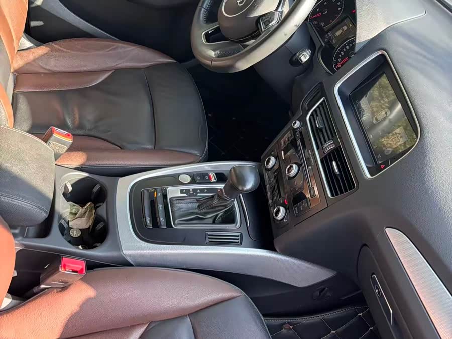 Audi Q5 2017 car image #11