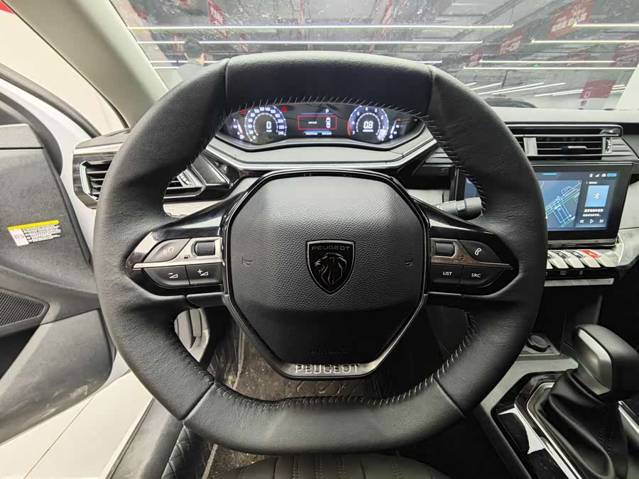 Peugeot 408 2024 car image #11