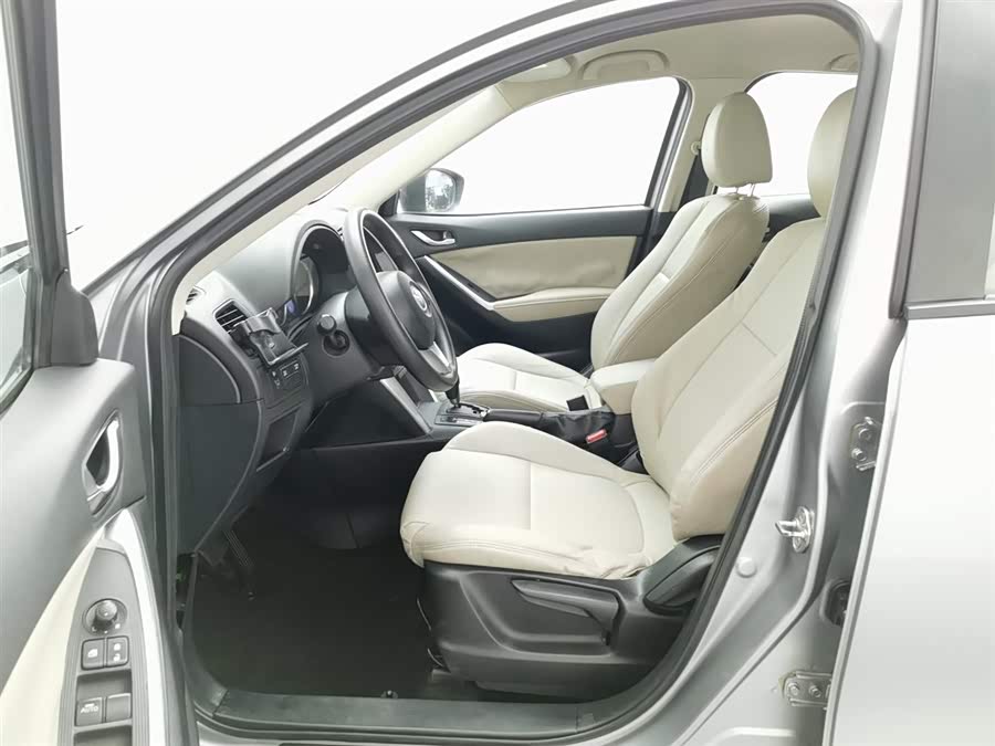 Mazda CX-5 2015 car image #11