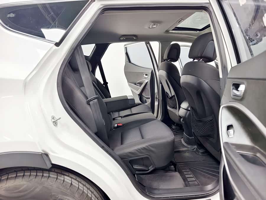 Hyundai Santa Fe 2013 #11 Hyundai Santa Fe 2013 car image #11