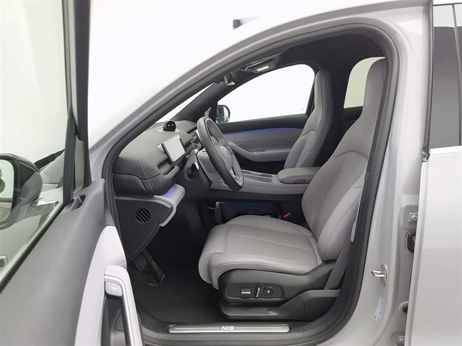 蔚来 蔚来EC6 2023 汽车图片 #11