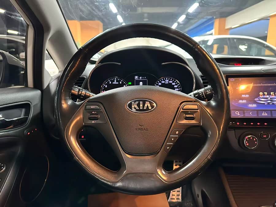 起亚 嘉华 2025 汽车图片 #11