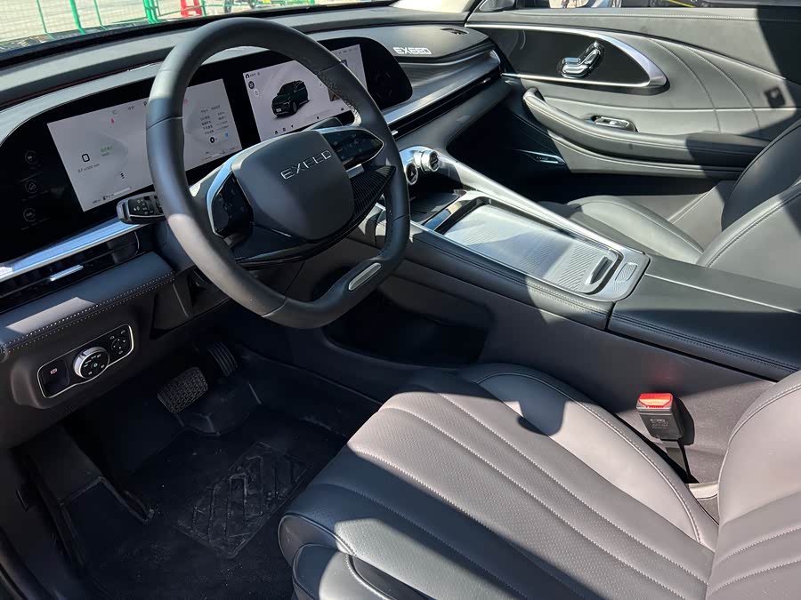 Exceed Lingyun 2025 #11 Exceed Lingyun 2025 صورة سيارة #11