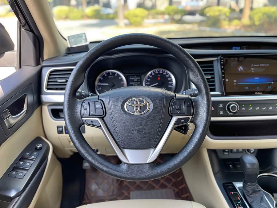 Toyota Highlander 2019 #11 Toyota Highlander 2019 car image #11