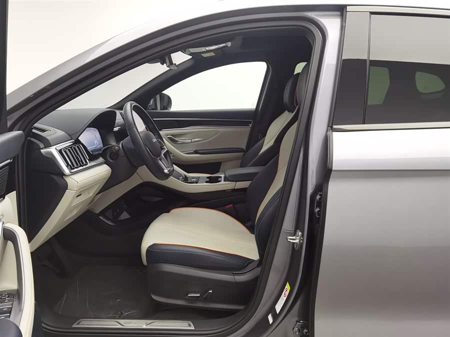 BYD Song Plus New Energy 2023 immagine di auto #11