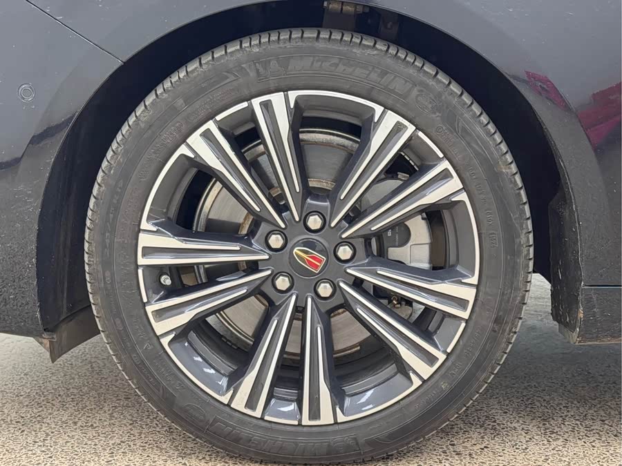 HongQi H9 2024 car image #11