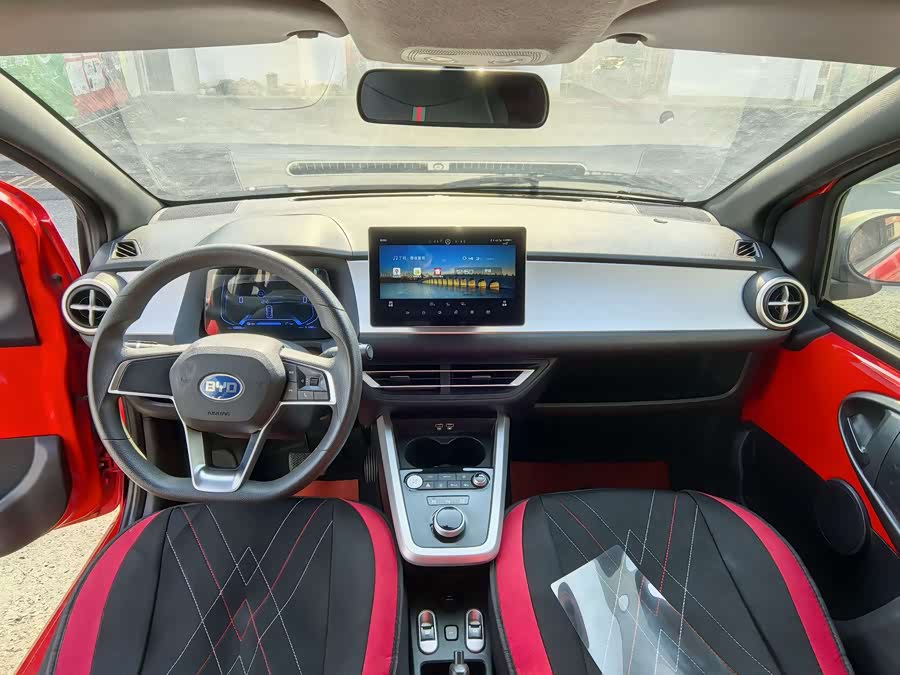 BYD e1 2019 car image #11