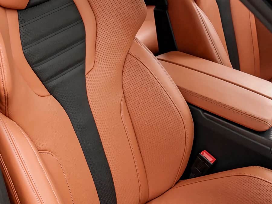 BMW M5 2022 car image #11