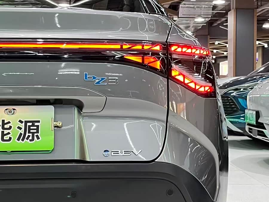 Toyota bZ3 2023 #11 Toyota bZ3 2023 immagine di auto #11