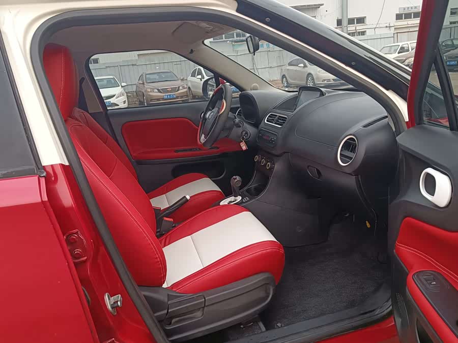 MG 3 2013 car image #11