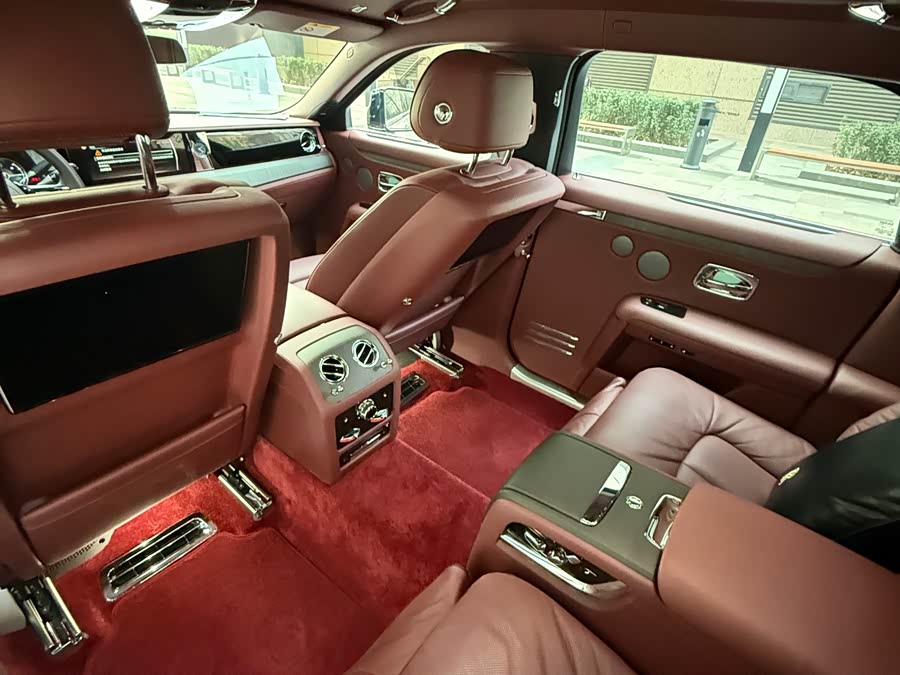 劳斯莱斯 古思特 2022 汽车图片 #11