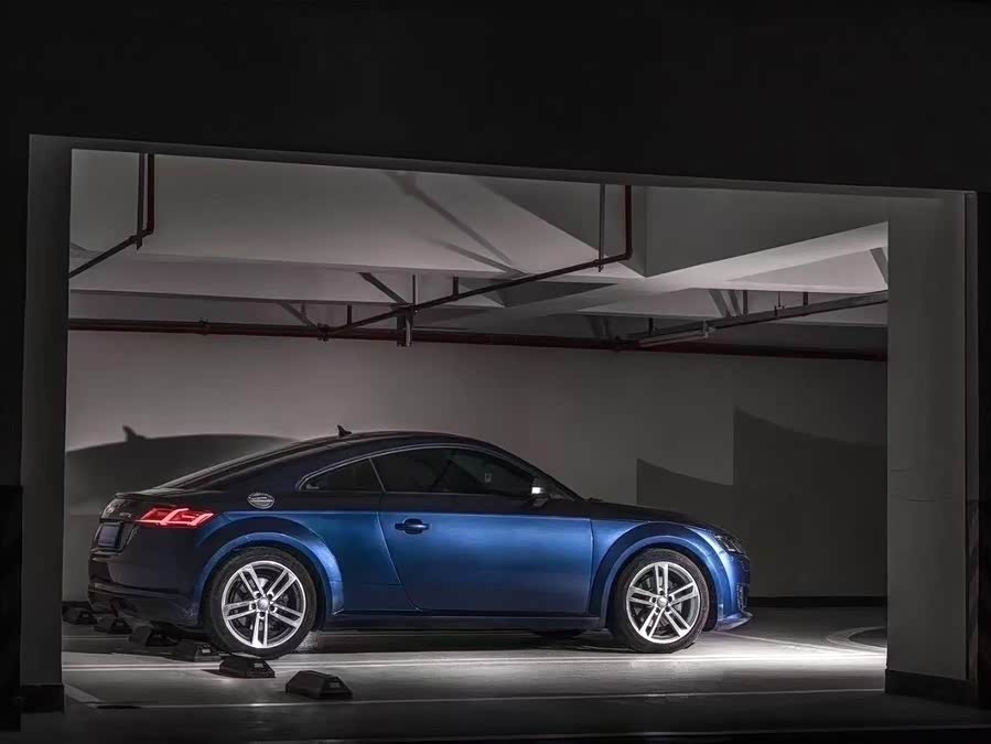 Audi TT 2016 car image #11