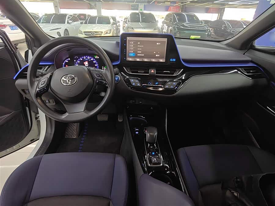 Toyota C-HR EV 2021 immagine di auto #11