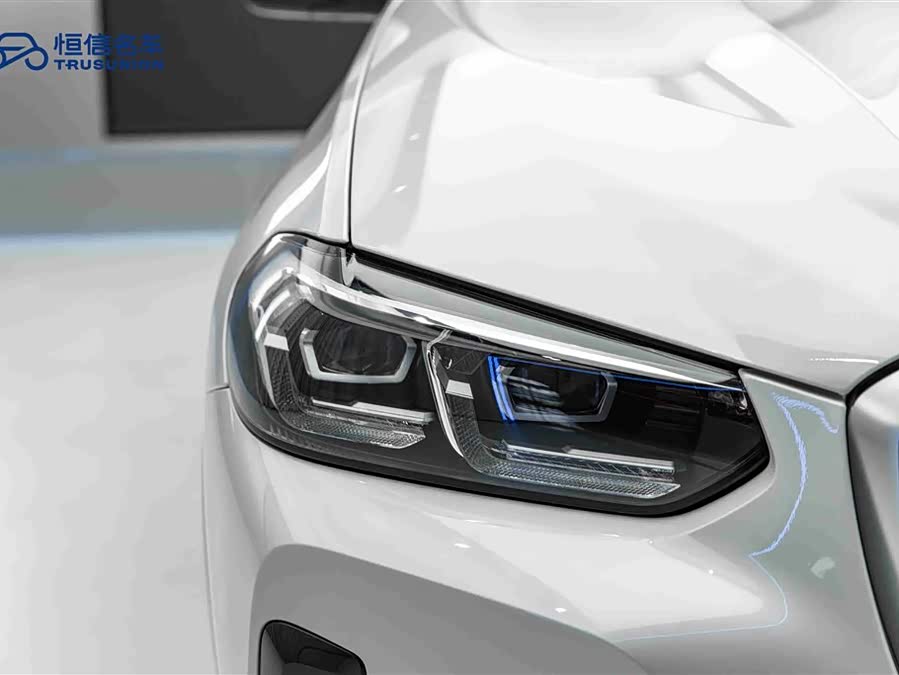 BMW X3 2022 immagine di auto #11