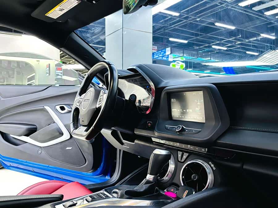 Chevrolet 2017 #11 Chevrolet 2017 car image #11