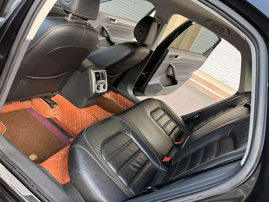 Volkswagen Passat 2018 #11 Volkswagen Passat 2018 car image #11