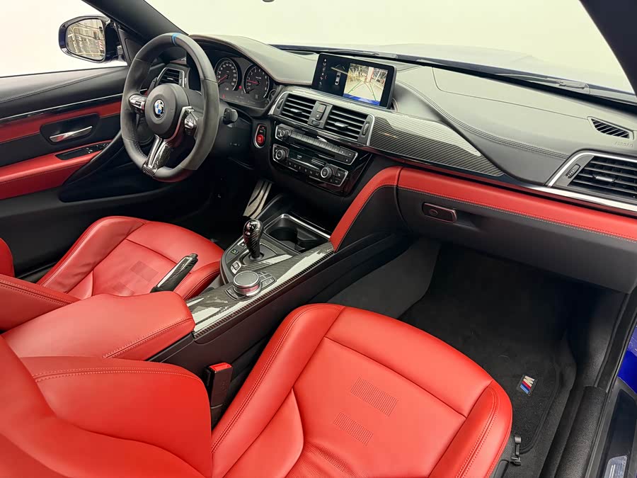 BMW M4 2019 car image #11