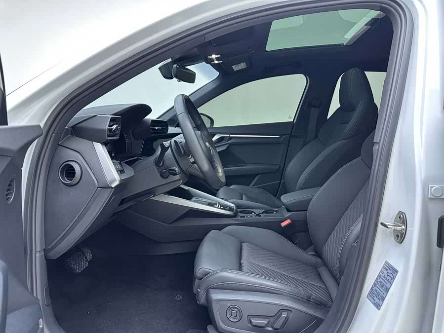 Audi A3 2021 car image #11