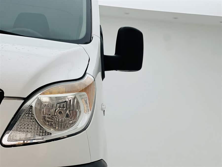 JAC 2017 immagine di auto #11
