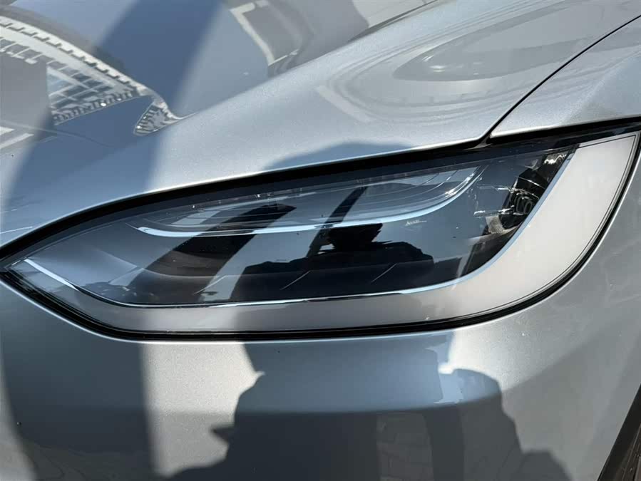 Tesla Model X 2017 car image #11