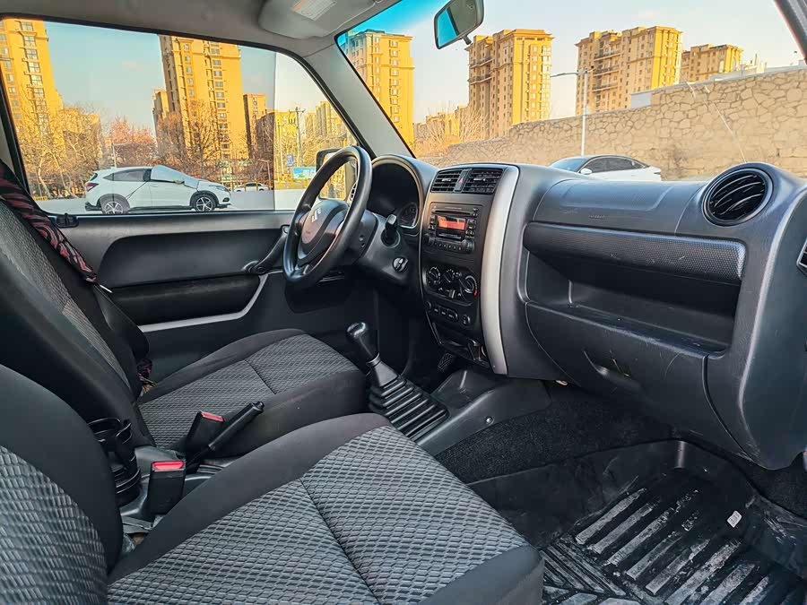 Suzuki Jimny (Imported) 2016 immagine di auto #11