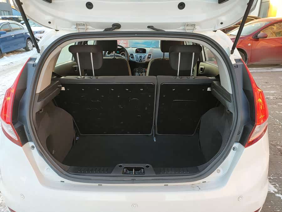 Ford Fiesta 2015 #11 Ford Fiesta 2015 immagine di auto #11