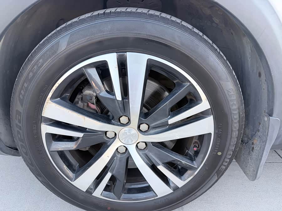 Peugeot 5008 2017 car image #11