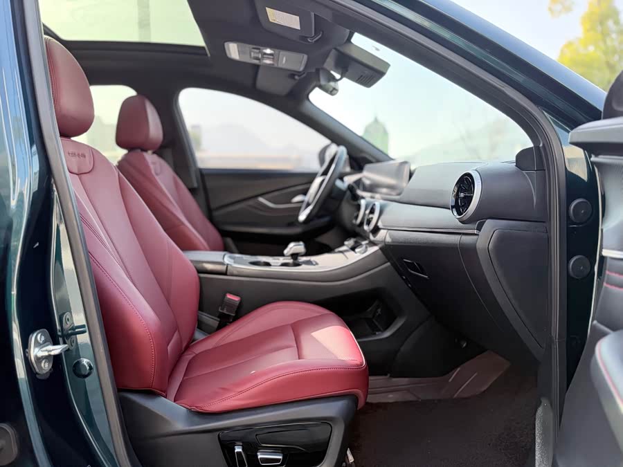 Forthing T5 EVO 2021 #11 Forthing T5 EVO 2021 immagine di auto #11