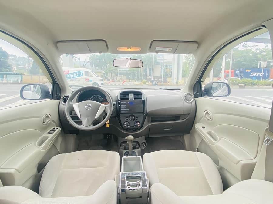 Nissan Sunny 2016 #11 Nissan Sunny 2016 car image #11