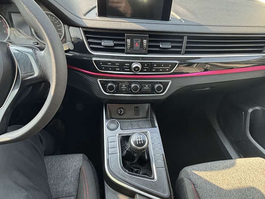 Forthing T5 2020 #11 Forthing T5 2020 imagem de carro #11